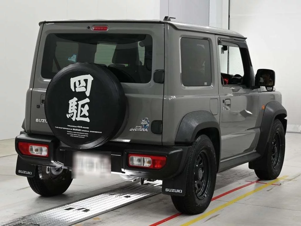 Suzuki Jimny Sierra JB74W 2021